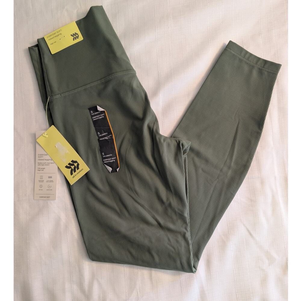 All In Motion Green Ribbed Leggings Small